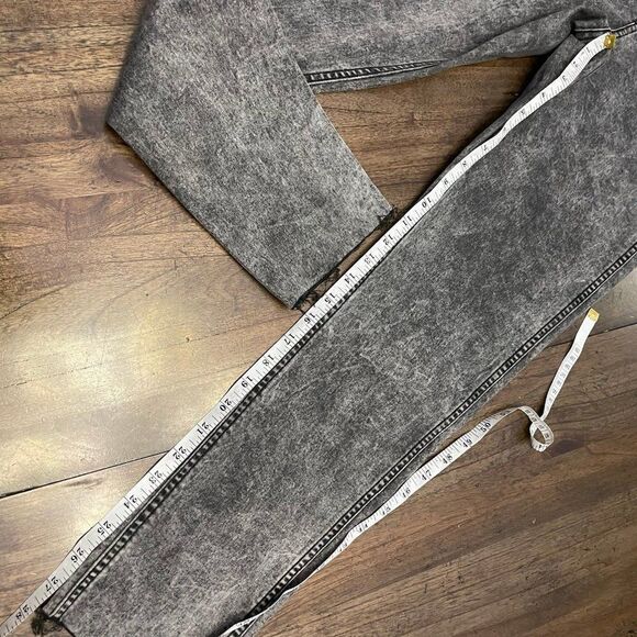 H&M Stonewash Skinny Ankle Jeans - Picture 8 of 9